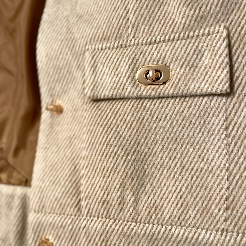 Winter woman beige Trench Coat - Picture 4 of 4